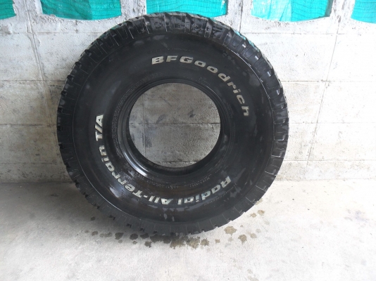 ยาง BFGoodrich 35x12.50R15 มี 1 เส้น(ใหม่ไม่เคยลงดิน)