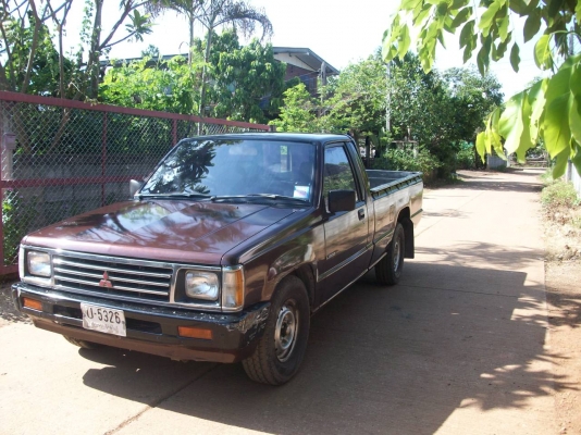 รถมือเดียวป้ายแดงพร้อมใช้งาน เดิมทั้งคัน