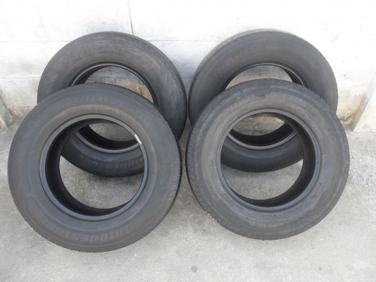 ยาง BRIDGESTONE 215/70R15 ปี09