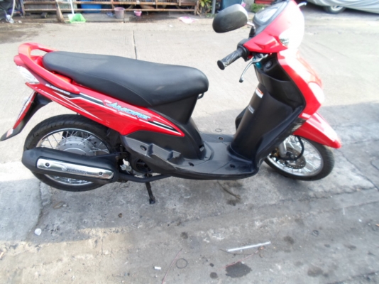 ขาย YAMAHA MIO AMORE รถปี53 สีแดง เครื่องเดิมๆๆ สภาพภายนอกสวย มีเล่มครบ ขาย14,500บาท