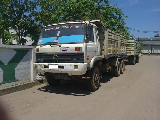 Nissan ud 430 ดั้ม 900,000 ลูกไม่ดั้ม 270,000