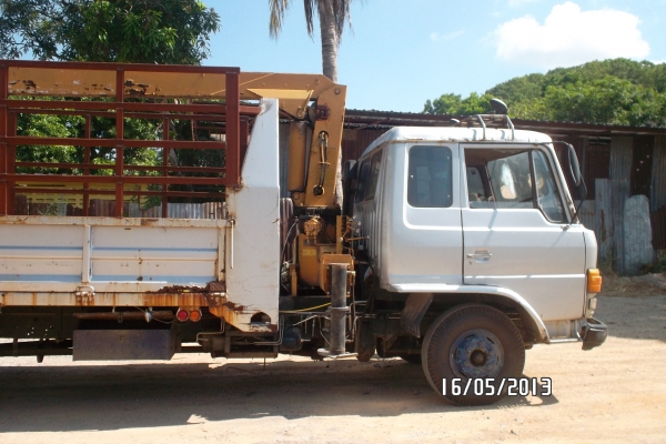 ขาย6ล้อใหญ่ HINO FD176 เครื่อง HO7C เครน TADANO ราคา260000