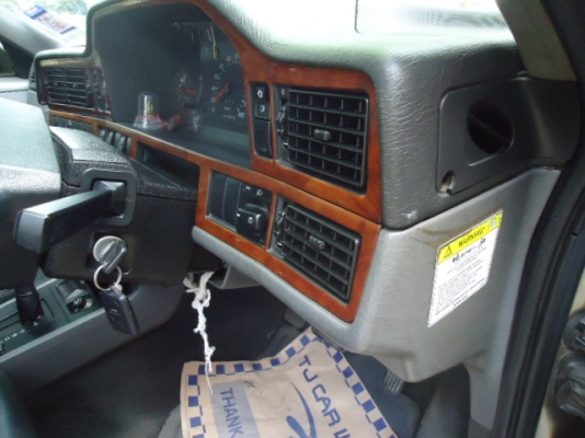 ขาย VOLVO 850 GLT (AUTO) ปี39 รถใช้มือเดียว สภาพใหม่ๆ ไม่ค่อยได้ใช้ครับ