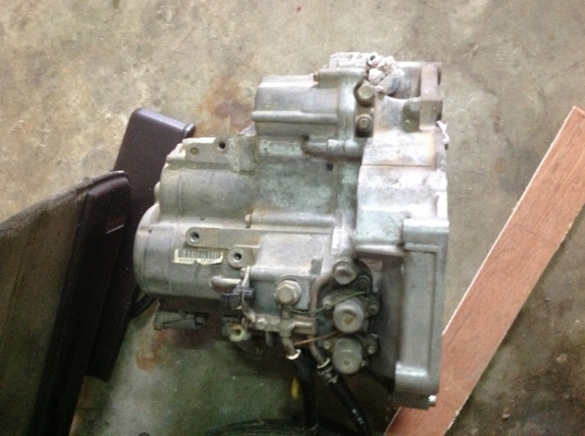 ขายอะไหล่และอะไหล่เครื่องซีวิค หลายรายการ