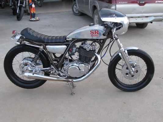 ขาย SR 400 แต่งเต็ม คาเฟ่ อินวอยล์สรรพสามิต ท่อแต่ง