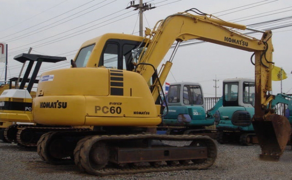 PC60-7 นำเข้าจากญี่ปุ่น โทร.0816921291,034886118 www.patanamachines.com