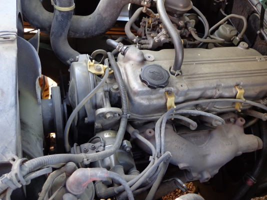 ขายรถยก SUMITOMO FG 20 เครื่องเบนซิน ติดต่อคุณยุทธิ์ โทร. 081-9870866 คุณจิ๊ด โทร. 089-7949488