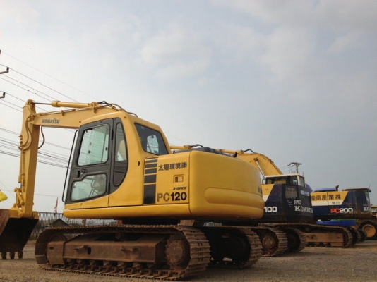 รถขุดสภาพสวยนำเข้าจากญี่ปุ่น PC120-6E โทร.0816921291,034886118 www.patanamachines.com