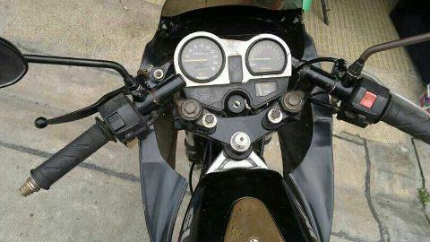 Suzuki 150 RGV จรวดทางเลียบ 9500 บาท