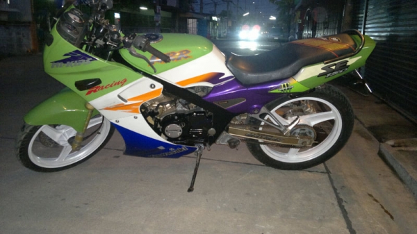 KR 150 CC ปี44 เสื้อทอง 1855 สวยๆ 25000 บาท