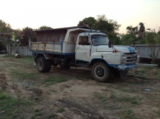 ขายรถ 6 ล้อดั๊มหัวยาว อีซูซุ เครื่อง 6 BB1 145  แรง พวงมาลัยเพาเวอร์  เบรคทิฟฟี่  เฟืองท้ายใหญ่