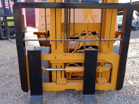 ขายรถยก SUMITOMO FG 20 เครื่องเบนซิน ติดต่อคุณยุทธิ์ โทร. 081-9870866 คุณจิ๊ด โทร. 089-7949488