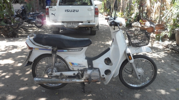 ขายดรีมคุรุสภา เดิมๆ ทะเบียน(มีชุดโอน) 11900บาท เครื่องดีไม่หอน ไฟออกทุกดวง 081-2884356 ขายดรีมคุรุสภา เดิมๆ ทะเบียน(มีชุดโอน) 11900บาท เครื่องดีไม่หอน ไฟออกทุกดวง 081-2884356