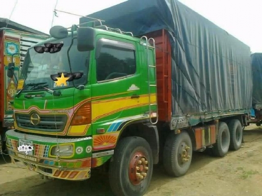 HINO MEGA 320 HP EURO2 ปี 48 รถพ่วงแม่+ลูก กระบะดั๊มพ์มิเนียมคอกเกษตรของอู่รวมชัยสภาพสวยจัด ลูก 3 เพลาดั๊มพ์ความยาว 6.70 เมตร เครื่องแน่นแรงดี ภายในสวยครบพร้อม ช่วงล่างแน่น ยางสภาพดี 80\% ทั้งแม่ทั้งคู่พร้อมบรรทุกพร้อมใช้งาน ราคาต่อรองได้ครับ