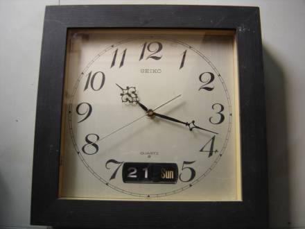 ขายนาฬิกาแขวนไซโก้