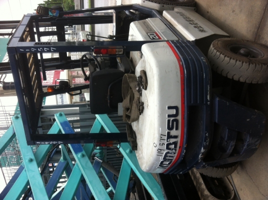 ขาย โพคลิฟท์KOMATSU 2ตันรุ่น 11 เบนซิน