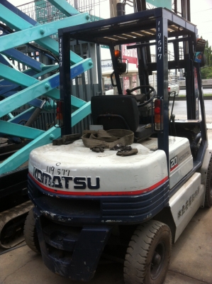 ขาย โพคลิฟท์KOMATSU 2ตันรุ่น 11 เบนซิน