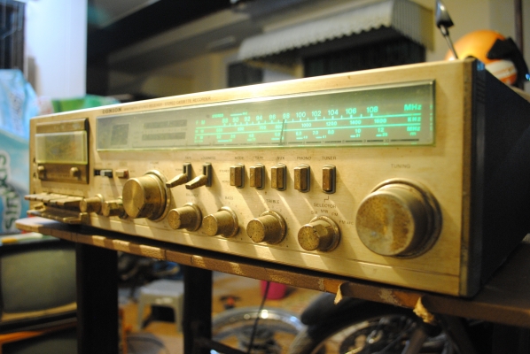 รายละเอียด ขาย TV โบราณเก่า คลาสสิค เอาไว้ตกแต่งบ้าน ร้าน ครับ