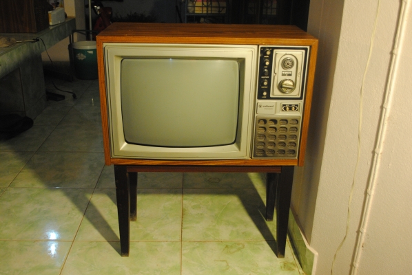 รายละเอียด ขาย TV โบราณเก่า คลาสสิค เอาไว้ตกแต่งบ้าน ร้าน ครับ