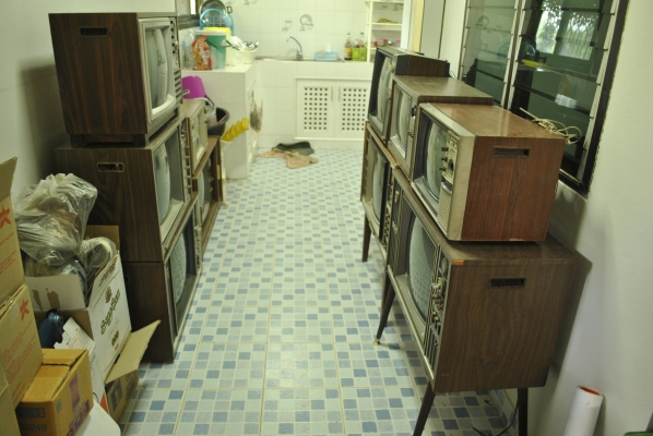 รายละเอียด ขาย TV โบราณเก่า คลาสสิค เอาไว้ตกแต่งบ้าน ร้าน ครับ