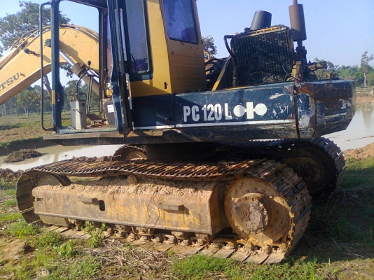 ขายยรถแม็คโคPC120-3ช่วงล่างL