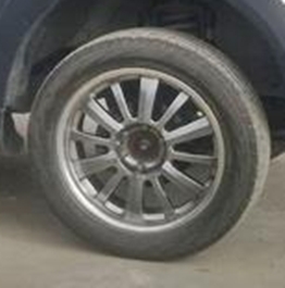 ขายล้อแม็ก 20 นิ้ว6รูพร้อมยาง YOKO265/50R20 ปี09