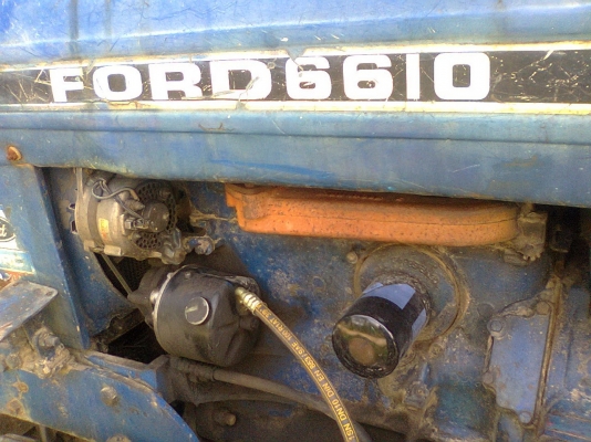 ขายรถไถนาฟอร์ด6610 พร้อมใช้280000บาทด่วน