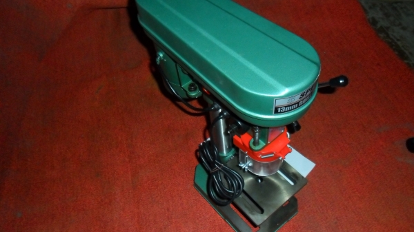 แท่นสว่านเจาะ พร้อมมอเตอร์