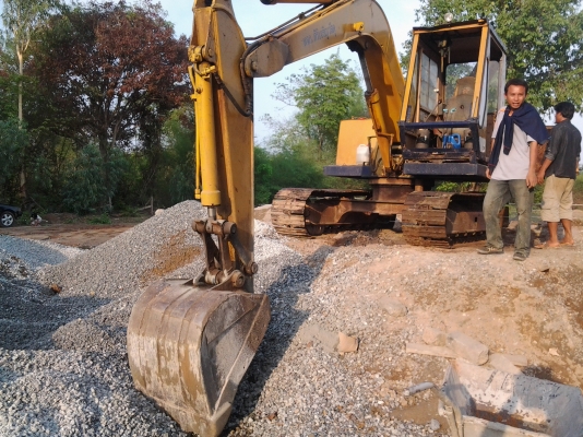 KOMATSU PC 60-2
