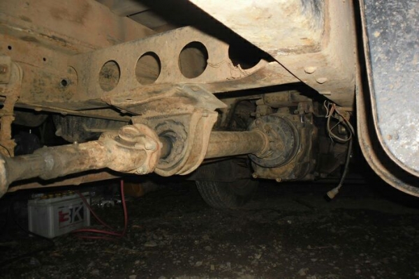 ขาย 6ล้อ ISUZU ELF 100 หัวแป เครื่อง4BC2 100แรง ฝาำดำ แน่นๆ ไม่เยิ้ม เกียร์เดิม แปลงเกียร์สายแล้ว พ.พาวเวอร์ ช่วงล่างเดิมๆ คัสซีดี มีต้องเก็บบ้างครับ หัวบางไม่มีผุ ภายในสวย คอนโซลครบ กระบะ4.30ม.คอกไม้พื้นไม้ สภาพดี ยางดี ระบบไฟครับ พร้อม ราคาเบาๆ ต่อรองได