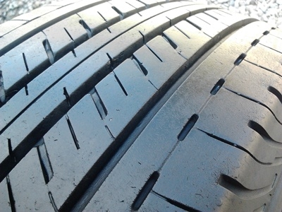 ขายยาง215/65/16 ปี 4711 BRIDGSTONE DURAVIS  R611  1  ชุด