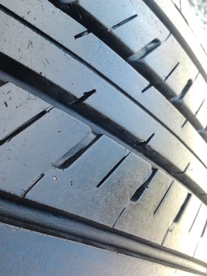 ขายยาง215/65/16 ปี 4711 BRIDGSTONE DURAVIS  R611  1  ชุด