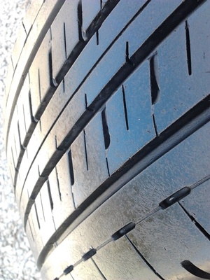 ขายยาง215/65/16 ปี 4711 BRIDGSTONE DURAVIS  R611  1  ชุด