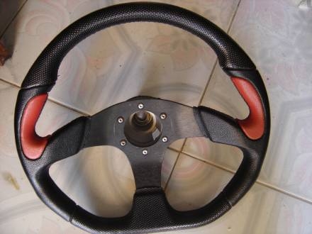 พวงมาลัยแต่ง