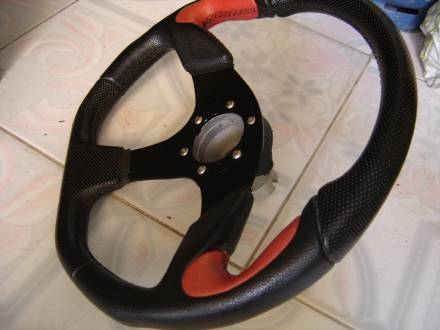 พวงมาลัยแต่ง