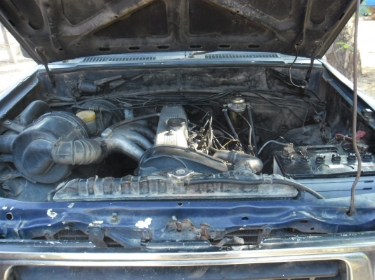 รถกระบะมาใหม่สนใจโทรมานะครับ L200 ตอนเดียว ปี่ 2534 เครื่องดี คันซีสวยภายในฬช้ได้