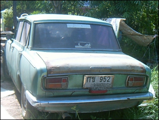 ขายแล้วนะ. เอ ปราจีนบุรีซื้อแล้ว  ขายรถเก๋งโบราณ ยี่ห้อ โตโยเป็ด