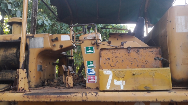 ขายรถดันดิน KOMATSU D85A-12 (D8) นำเข้าจากญี่ปุ่น สภาพสวยพร้อมใช้ 084-5424150