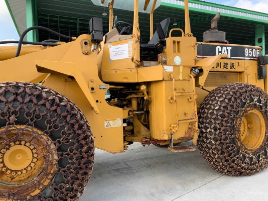 ขายถูกครับ รถตัก CAT รุ่น 950F-II สภาพสวย ๆ นำเข้าตรงจากญี่ปุ่น