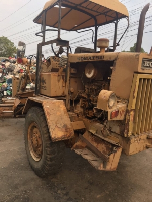ขายรถเกรด เล็ก KOMATSU GD22H1 ขายรถเกรด เล็ก KOMATSU GD22H1