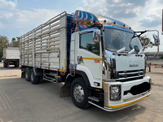 ขายสิบล้อคอก อีซุซุ FVM 300 hp. ปี 54 ขายสิบล้อคอก อีซุซุ FVM 300 hp. ปี 54