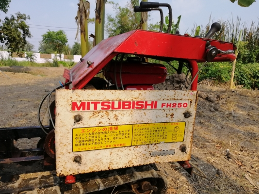 ขายรถบรรทุกตีนตะขาบ mitsubishiFH250  เก่าญี่ปุ่น