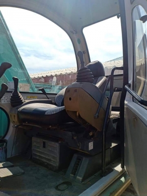 ขายKOBELCO SK60-2 มาร์คไฟว์  ธรรมดา  เก่านอกแท้  สวย  มีลายแย๊ก พร้อมผานดัน  โทร 089-3818694 จ๊อย
