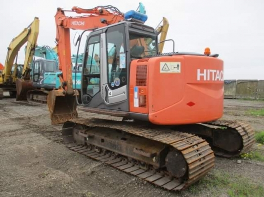ขายHITACHI ZX135US-3. เก่านอก  สวยมาก  พร้อมใช้  โทร 089-3818694 จ๊อย