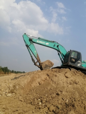 ขายถูก1380000จัดไฟแน้นได้1200000ถ้าเคดิตดีมีไฟแน้นรองรับขายด่วนครับรถรถแบ๊คโฮโกเบล200-8ซูปเปอร์เอกสารเล่มทะเบียนพร้อมขาย1380000พร้อมเอาพร้อมจบติดต่อมาครับเอวแน่นบูมอามดีรถพร้อมใช้ครับผมโซ่หนาเอวแน่นใบแทรคหนา