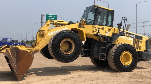 ขายรถตักล้อยาง KOMATSU WA470-6 ปี 2012 นำเข้าเองจากญี่ปุ่น สภาพสวยพร้อมใช้งาน มีVDOการทำงานครับ