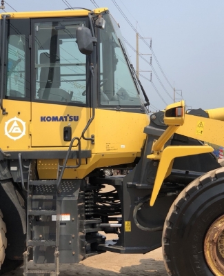 ขายรถตักล้อยาง KOMATSU WA470-6 ปี 2012 นำเข้าเองจากญี่ปุ่น สภาพสวยพร้อมใช้งาน มีVDOการทำงานครับ