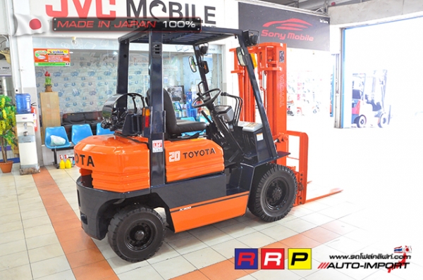 ขายรถโฟล์คลิฟท์มือสอง TOYOTA รุ่น 5FG20-40877 นำเข้าจากประเทศญี่ปุ่น 100\% ไม่เคยใช้งานในไทย