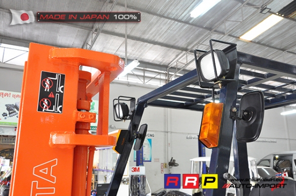 ขายรถโฟล์คลิฟท์มือสอง TOYOTA รุ่น 5FG20-40877 นำเข้าจากประเทศญี่ปุ่น 100\% ไม่เคยใช้งานในไทย