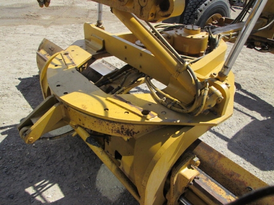 Caterpillar 140H รถเกรด นำเข้าจากอเมริกา โทร. 080-6565422 (หนิง)